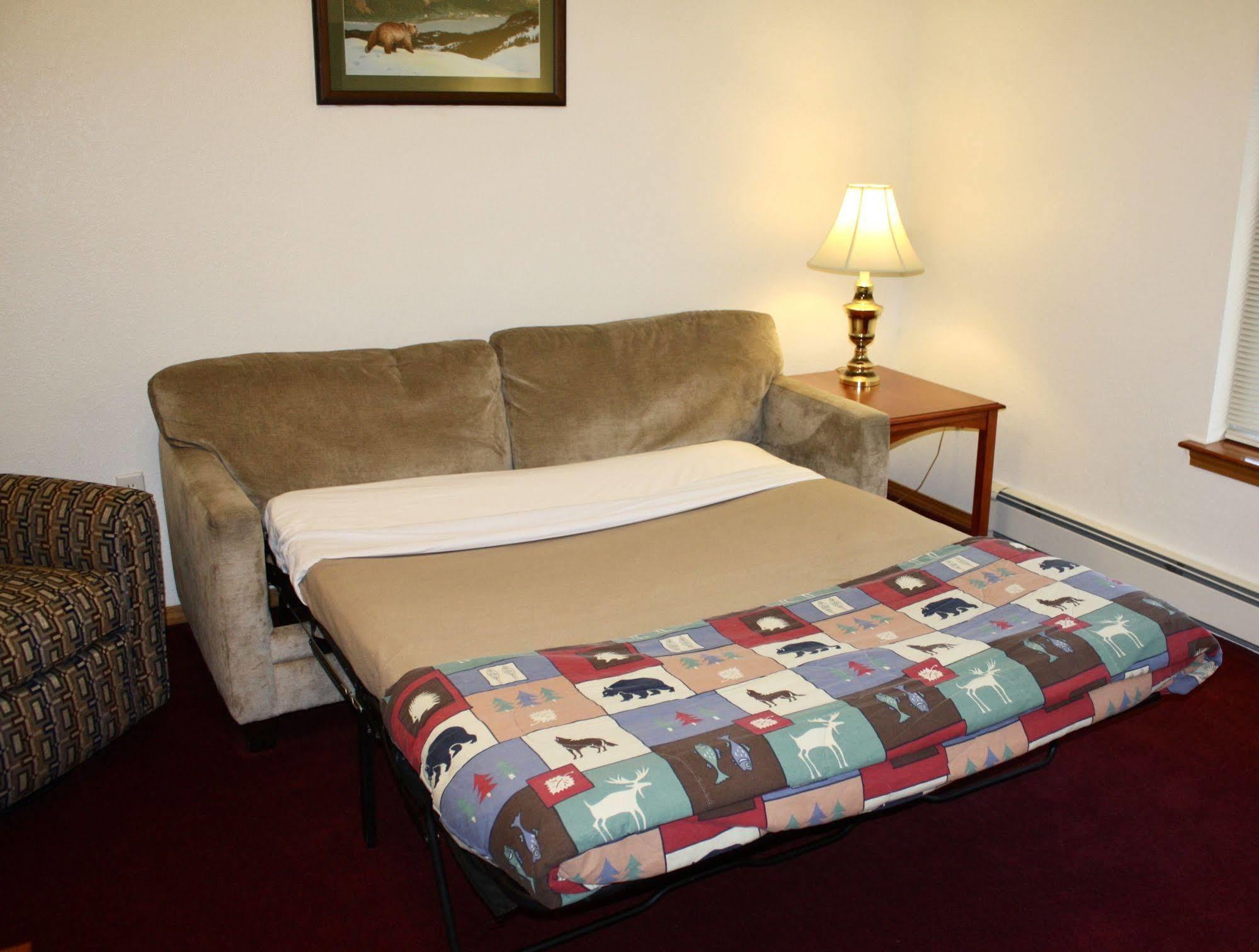 Juneau Hotel Екстер'єр фото